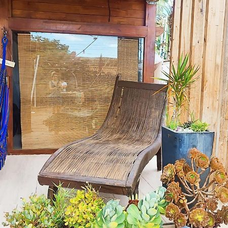 Beautiful Chalet With Wifi And Free Parking อาโรนา ภายนอก รูปภาพ